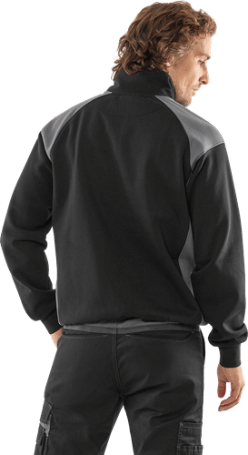 300511-556-F556_modelback01.png