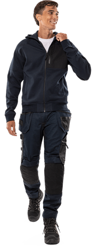 301018-544-F544_modelback02.png