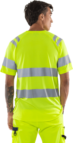 301021-130-F130_modelback01.png