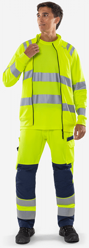 301024-130-F130_modelback02.png