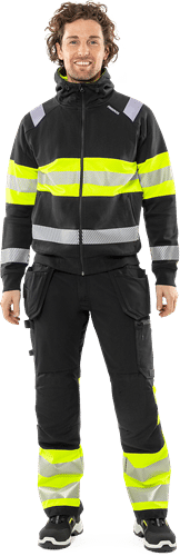 301032-196-F196_modelback02.png