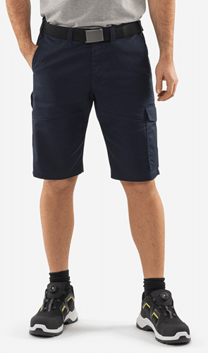 301235-544-F544_modelfront01.png