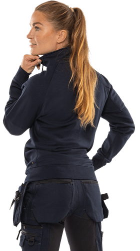 301286-544-F544_modelback01.png