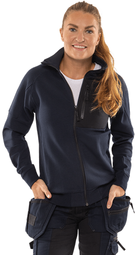 301286-544-F544_modelfront01.png