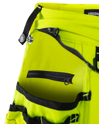 301370-130-F130_close-up01.png