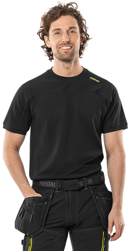 301428-557-F557_modelfront01.png