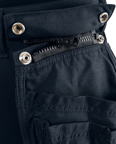 301698-544-F544_close-up01.png