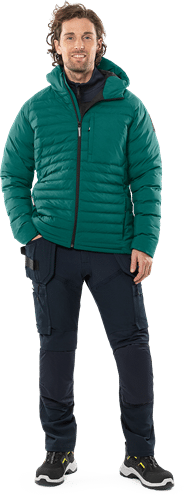 301485-621-F621_modelback02.png