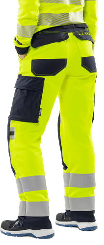 301779-171-F171_modelback02.png