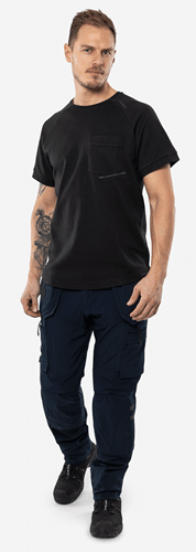 300502-940-F940_modelback02.png 300502-940-F940_modelback02.png