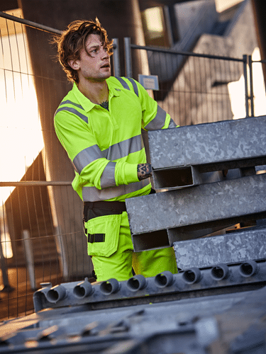 301260-130-F130_action01.png 301260-130-F130_action01.png